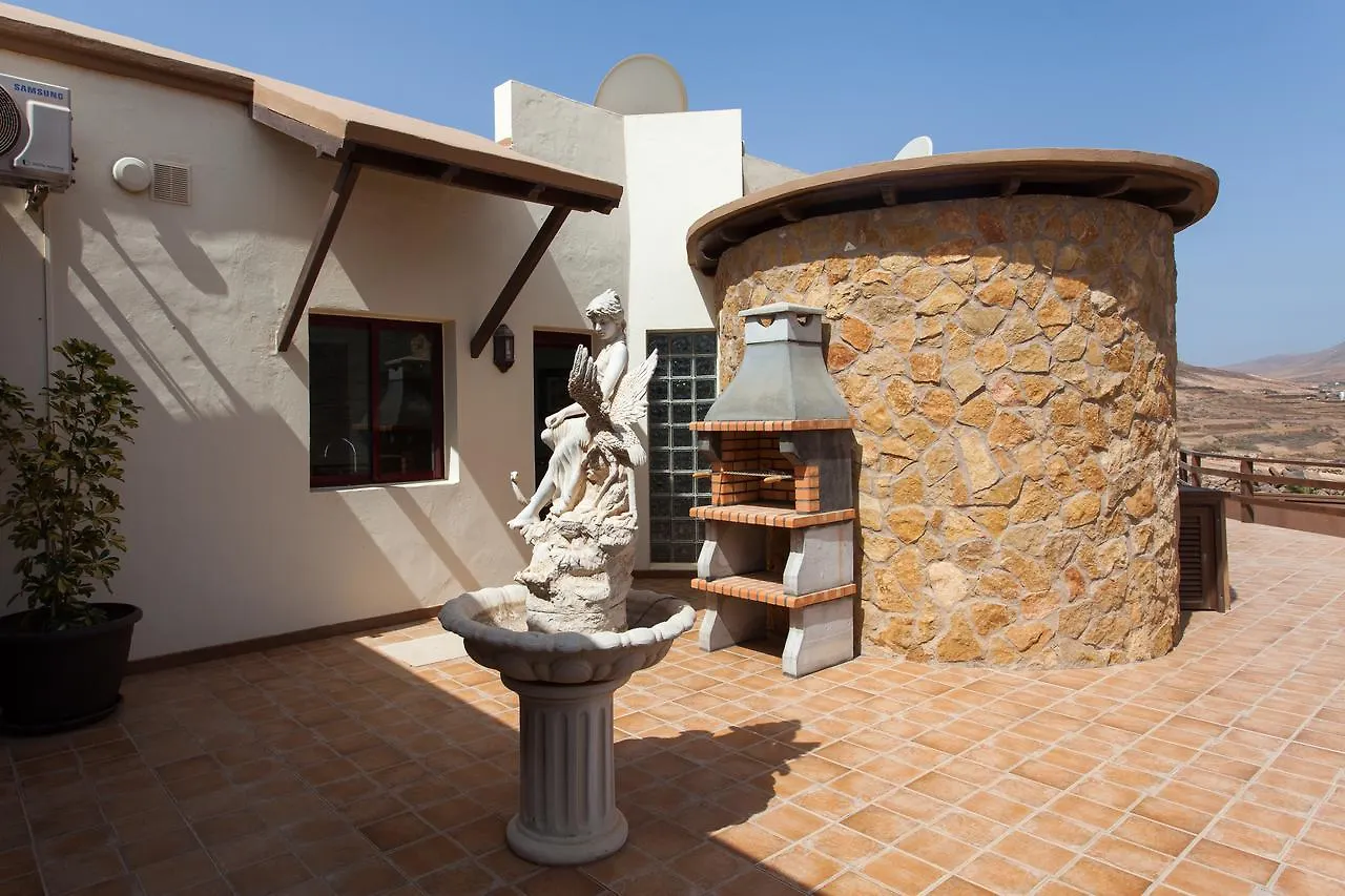 Gasthaus Casa Guisguey 0*,