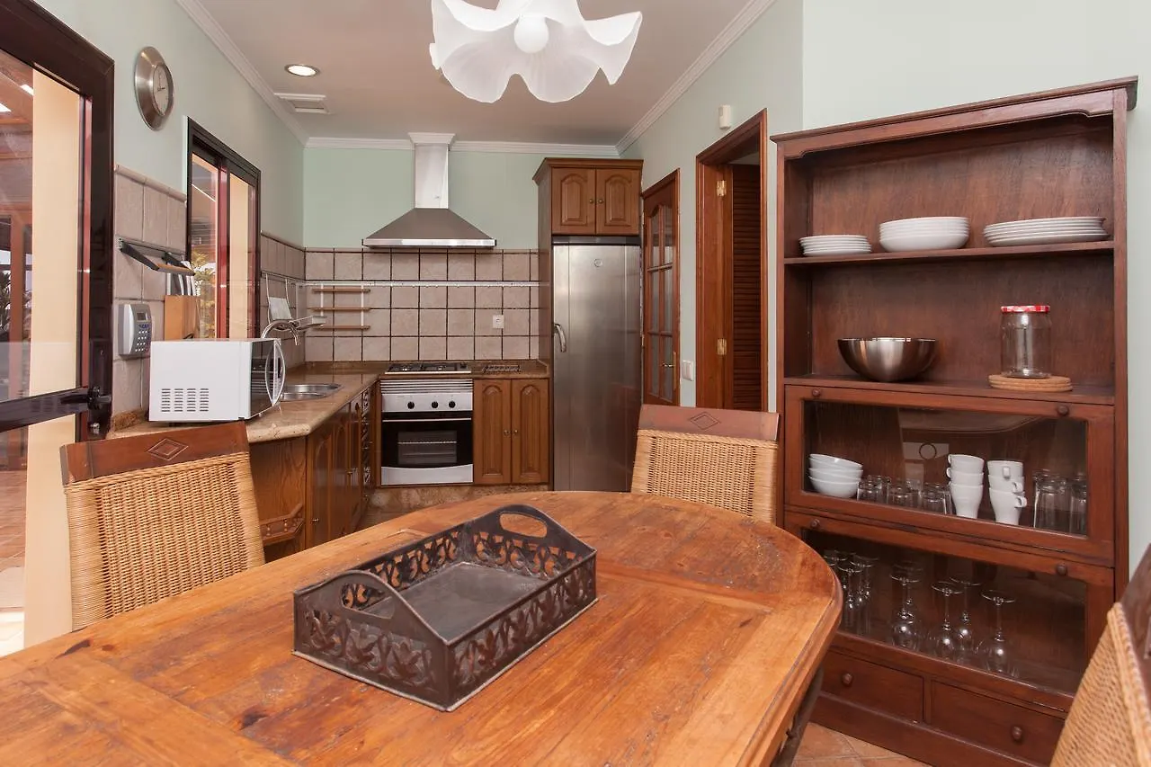 Country house Casa Guisguey Guest House